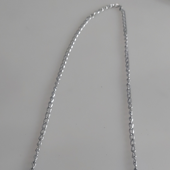 Three layers pearls necklace - Picture 6 of 9